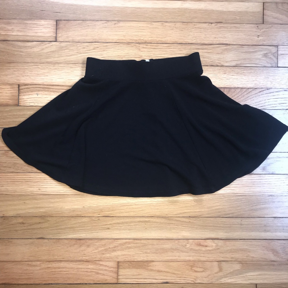 Simple black mini-skirt